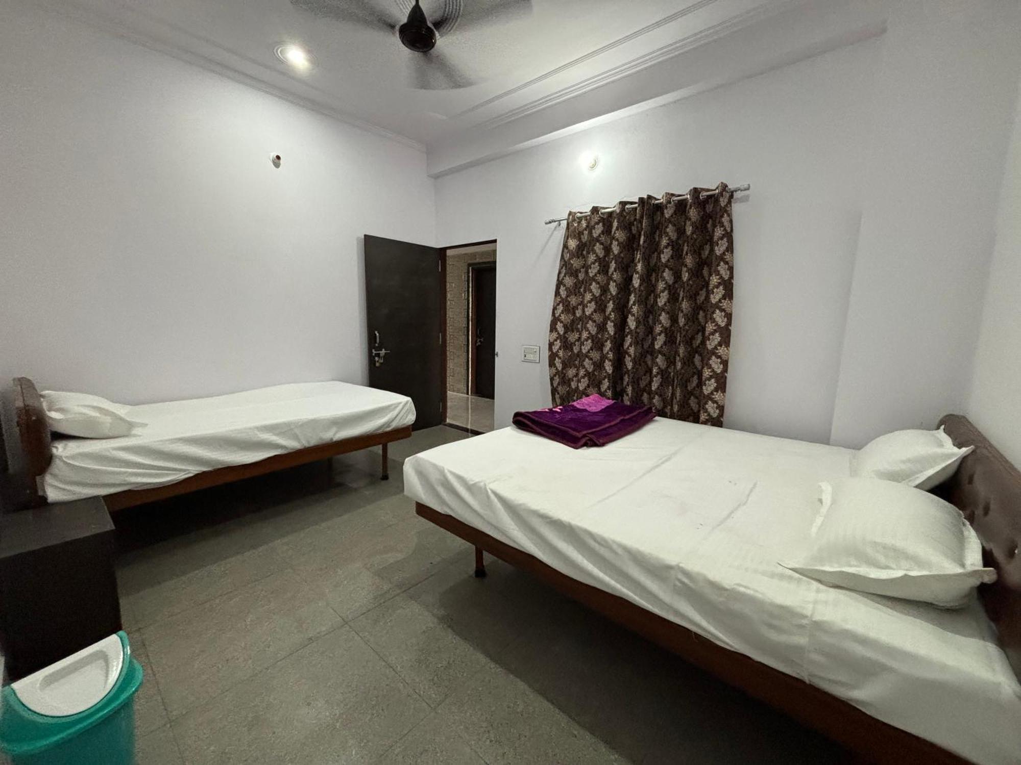 Hotel Raghunath Palace Khātu Exterior foto